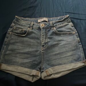 Blue savvy denim jean shorts 7/28
